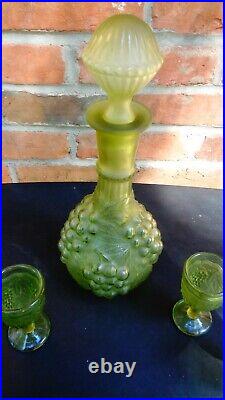 1960s Vintage Imperial Green Glass Wine Decanter with Shot Glasses