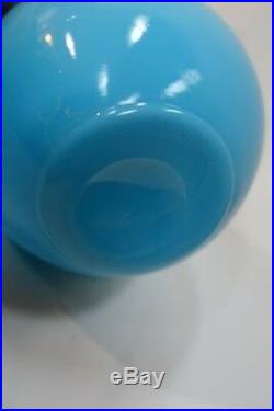 99m-13 Opaque Baby Blue Milk Glass Rare Vintage Decanter & Stopper 11