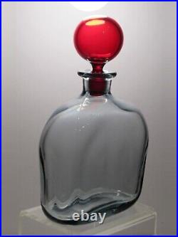 Kosta Smoke Glass Decanter with Red Stopper Vicke Lindstrand LH 1519