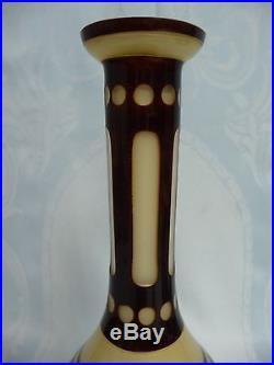 LOVELY VINTAGE OPAQUE & ETCHED BROWN GLASS BOHEMIAN DECANTER WithSTOPPER