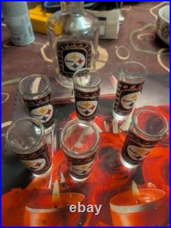Pittsburgh Steelers VINTAGE Glass Decanter METAL LOGO with Six Glasses