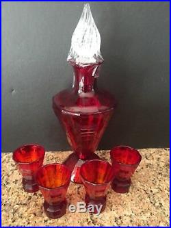RARE FENTON1960s FRANKLIN RUBY RED GLASS DECANTER SET 4 SHOT GLASSES #1935