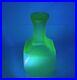 Rare-Vintage-Frosted-Uranium-Glass-Decanter-With-Stopper-01-rov