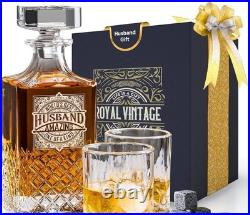 Royal Vintage Bourbon Whiskey Decanter 2 Glass & Cubes Set with Original Box