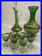 VINTAGE-BOHEMIAN-GLASS-EMERALD-GREEN-With-GOLD-TRIM-DECANTER-6-WINE-GLASSES-VASE-01-trb