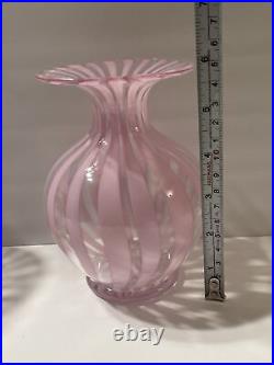 VINTAGE MURANO GLASS PINk SWIRL DECANTER ITALIAN 16 Oz