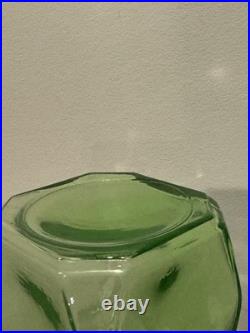 VINTAGE uranium ANCHOR HOCKING GLASS DECANTER 10 TALL WithSTOPPER