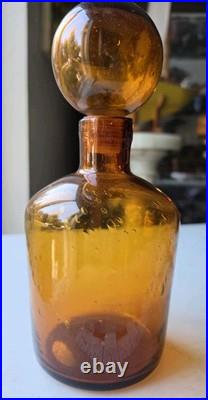 VTG Handsome Amber Glass Genie Bottle Round Stopper Decanter MCM Mid Century