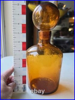 VTG Handsome Amber Glass Genie Bottle Round Stopper Decanter MCM Mid Century