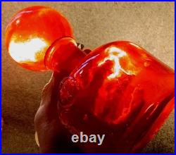 VTG ITALIAN Red MOLD Blown Art Glass Decanter withStopper Decorative Heavyweight