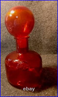 VTG ITALIAN Red MOLD Blown Art Glass Decanter withStopper Decorative Heavyweight