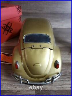Vintage 14 VW Bug Decanter Volkswagen Beetle Music Box & Shot Glasses RARE NEW