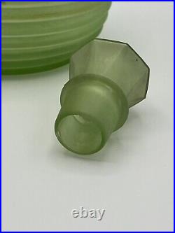 Vintage 1930's Frigidaire Green Vaseline Glass Decanter With Stopper GLOWS. RARE