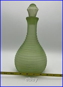 Vintage 1930's Frigidaire Green Vaseline Glass Decanter With Stopper GLOWS. RARE