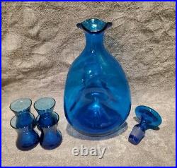 Vintage 1960's Blenko Aqua Pinched Glass Decanter With Stopper With Shot Glasses