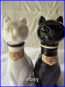 Vintage 1971 Gori Gori Cat Decanters