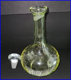 Vintage 8 1/2 Yellow Vaseline Glass Liquor Decanter With Stopper Pt1