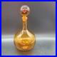 Vintage-Amber-Decanter-With-Stopper-01-gfxb