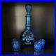 Vintage-Blue-Glass-Decanter-Set-with-Stopper-4-Glasses-Barware-5-Piece-01-xwcg