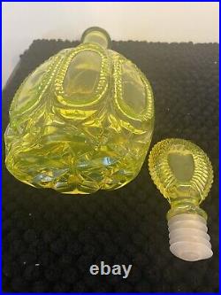 Vintage Canary Yellow Vaseline Uranium Glass Decanter Sunburst Wheel 12 3/4