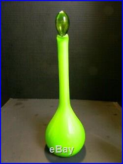 Vintage Carlo Moretti Green Empoli White Cased Art Glass Decanter with Stop. Excel