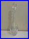 Vintage-Cut-Crystal-Glass-Decanter-with-Star-Design-01-le