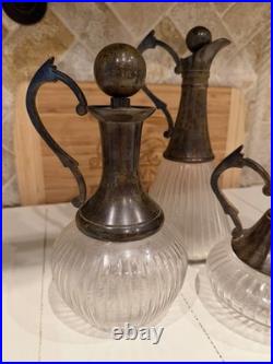 Vintage Decanter with Stopper Vintage Decanter with Stopper