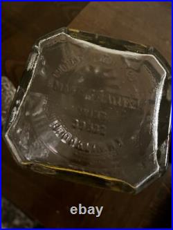 Vintage Glass Decanter Monarch Wine Company Manischewitz Brooklyn, NY