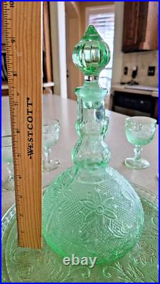 Vintage Indiana Glass Chantilly Green Wine Decanter Set, tray & 8 glasses