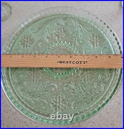 Vintage Indiana Glass Chantilly Green Wine Decanter Set, tray & 8 glasses