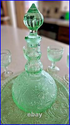 Vintage Indiana Glass Chantilly Green Wine Decanter Set, tray & 8 glasses