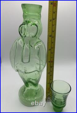 Vintage Italian Empoli Green Glass Figural Decanter Penguin in Tuxedo Bottle Vintage Italian Empoli Green Glass Figural Decanter Penguin in Tuxedo Bottle