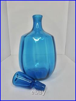 Vintage MCM Blenko Glass 6416 Decanter In Turquoise 14.25 Withstopper