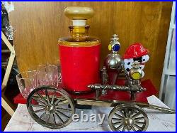 Vintage MUNICIPAL FIRE DEPT Musical Wagon Decanter and 4 Shot Glass Set 1/404