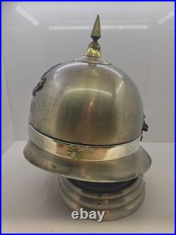 Vintage Medieval Knights Helmet Decanter Shot Glass Bar Set Missing One Glass