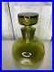 Vintage-Mid-Century-Green-Glass-Large-XL-Decanter-Wine-With-Glass-Stopper-01-marg