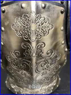 Vintage Nikka Whisky Gold Knight Armor Bar Glass Decanter & Set 5 Amber Glasses