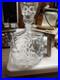 Vintage-Skeleton-Decanter-With-Shot-Glass-Lid-Really-Cool-Home-Decor-Collectible-01-lzm