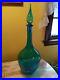 Vintage-Tall-Italian-Empoli-Blue-Decanter-With-Flame-Stopper-01-jxr