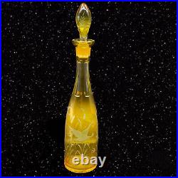 Vintage Viking Art Glass Etched Amber Decanter With Stopper Ducks In Swan