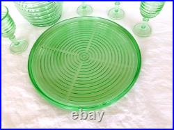 Vtg. GREEN GLASS DECANTER with STOPPER, TRAY & 4 2 oz GLASSES RIBS RINGS CIRCLES