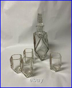 Wonderful Vtg Czech Art Deco Decanter, Liqueur Bottle And 4 Glasses